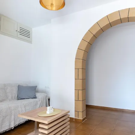Kapsalos House * Skala