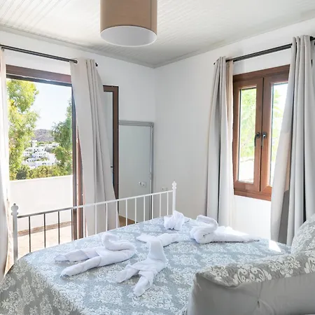 Apartamento Kapsalos House